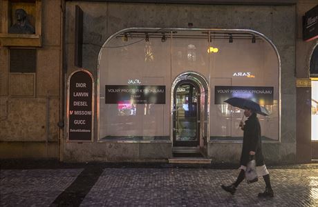 3.2.2021, Praha, Na Příkopech V ulici Na Příkopech v centru Prahy je přibližně... | na serveru Lidovky.cz | aktuální zprávy