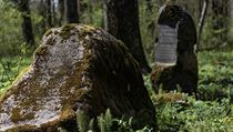 Náhrobní kámen na hřbitově Moigu | na serveru Lidovky.cz | aktuální zprávy