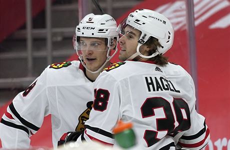 Dominik Kubalík (vlevo) se stal nejproduktivnějším Čechem v NHL. | na serveru Lidovky.cz | aktuální zprávy Dominik Kubalík (vlevo) se stal nejproduktivnějším Čechem v NHL. | na serveru Lidovky.cz | aktuální zprávy