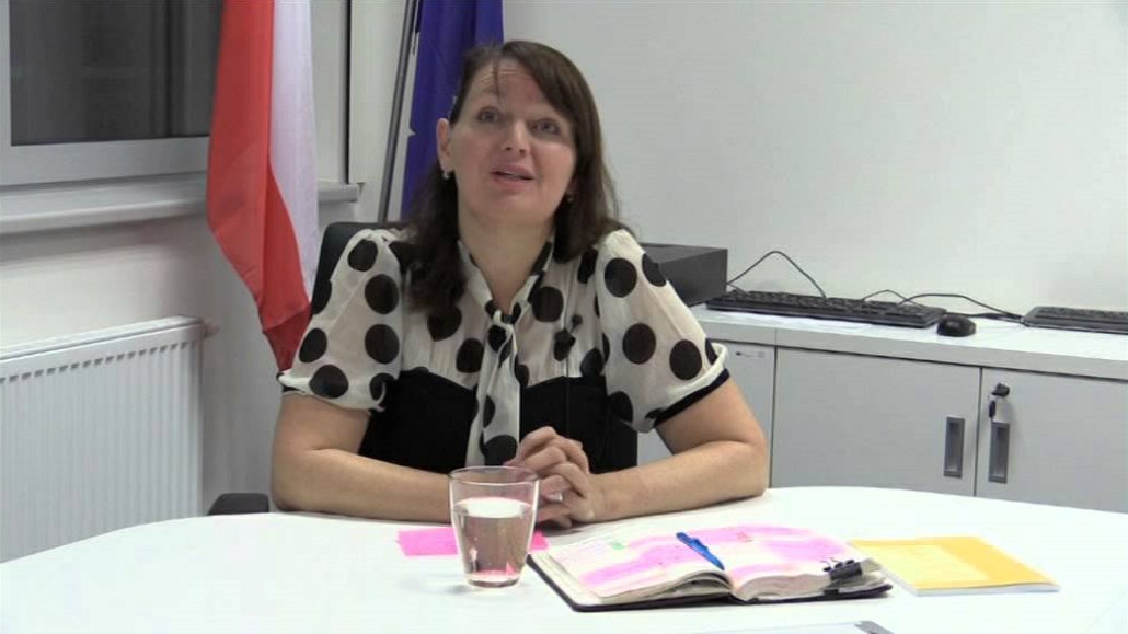 Milena Králíková, prorektorka pro studijní záleitosti UK.