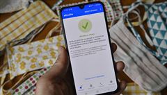 Mobilní telefon s aplikací eRouška na snímku z 30. dubna 2020. Aplikace je... | na serveru Lidovky.cz | aktuální zprávy