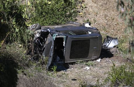 Auto Tigera Woodse po nehodě. | na serveru Lidovky.cz | aktuální zprávy Auto Tigera Woodse po nehodě. | na serveru Lidovky.cz | aktuální zprávy