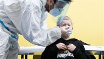 Testování žáků základní školy na Náměstí Svobody na Praze 6. | na serveru Lidovky.cz | aktuální zprávy