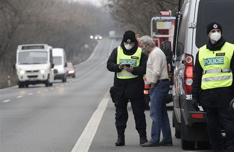 Kontroly mají namátkový charakter. Mezi okresy vytipovala policie asi 500... | na serveru Lidovky.cz | aktuální zprávy Kontroly mají namátkový charakter. Mezi okresy vytipovala policie asi 500... | na serveru Lidovky.cz | aktuální zprávy