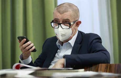 Babiš se poletí ve středu inspirovat do Izraele. Se Smejkalem, ale bez Blatného, který nedostal pozvánku Premiér Andrej Babiš na fotografii ze 3. března 2021. | na serveru Lidovky.cz | aktuální zprávy