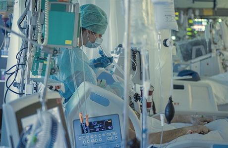 Zdravotnice na anesteziologicko-resuscitačním oddělení | na serveru Lidovky.cz | aktuální zprávy Zdravotnice na anesteziologicko-resuscitačním oddělení | na serveru Lidovky.cz | aktuální zprávy