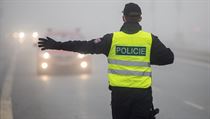 Policejní kontroly na pražském Zličíně. | na serveru Lidovky.cz | aktuální zprávy