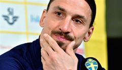 Zlatan Ibrahimovic bhem tiskové konference ped kvalifikací o MS.