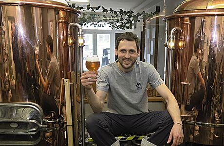 Sládek Petr Krýsl vaří od března piva značky Beer Factory v Letinech na jižním... | na serveru Lidovky.cz | aktuální zprávy Sládek Petr Krýsl vaří od března piva značky Beer Factory v Letinech na jižním... | na serveru Lidovky.cz | aktuální zprávy