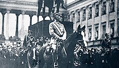 Józef Piłsudski (1867–1935), polský státník. Józef Piłsudski (1867–1935), polský státník.