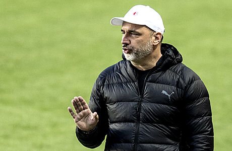 Slavia - Sparta. Domácí kouč Jindřich Trpišovský. | na serveru Lidovky.cz | aktuální zprávy Slavia - Sparta. Domácí kouč Jindřich Trpišovský. | na serveru Lidovky.cz | aktuální zprávy