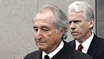 Příběh jednoho z největších podvodníků posledních staletí. Bilionový zločin mu zhatili synové, měl si odsedět 150 let Bernard Madoff na snímku z roku 2009. | na serveru Lidovky.cz | aktuální zprávy