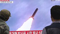 KLDR navzdory embargům úspěšně rozvíjí raketový a jaderný arzenál. A ještě na tom vydělává Severokorejská raketa. | na serveru Lidovky.cz | aktuální zprávy