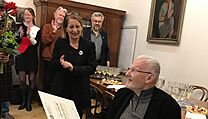Ve věku 89 let zemřel pedagog a historik Jan Císař (vpravo). Snímek zveřejnila... | na serveru Lidovky.cz | aktuální zprávy
