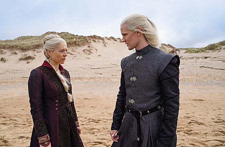 Princezna Rhaenyra Targaryen (Emma D´Arcyová) a princ Daemon Targaryen (Matt... | na serveru Lidovky.cz | aktuální zprávy