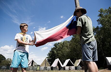 Děti na skautském táboře v Horní Jelení. | na serveru Lidovky.cz | aktuální zprávy