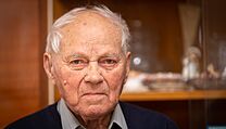 Plukovník Jan Ihnatík (99) byl přímým účastníkem bojů za osvobození... | na serveru Lidovky.cz | aktuální zprávy
