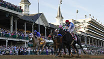 Zaplněné tribuny na Kentucky derby | na serveru Lidovky.cz | aktuální zprávy