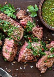 Omáčka Chimichurri. Jak na argentinskou bylinkovou omáčku, poradí foodblogerka Omáčka Chimichurri | na serveru Lidovky.cz | aktuální zprávy