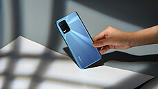 Trendy design, nejmodernější technologie. realme 8 5G cílí na mladou generaci. | na serveru Lidovky.cz | aktuální zprávy