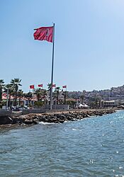 Některé komplexy v Turecku vůbec neotevřou. Kde se ubytovat a co k tomu budete potřebovat? Turisticky lákavá oblast mezi Izmirem a Kusadasi, omývaná vlnami Středozemního... | na serveru Lidovky.cz | aktuální zprávy