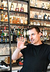 Ze Středního východu do Brna. Tady mi lidé v restauraci řeknou, když se jim něco nelíbí, říká šéfkuchař Restaurace Element zaujme netradičními jídly i originálním interiérem, v němž... | na serveru Lidovky.cz | aktuální zprávy