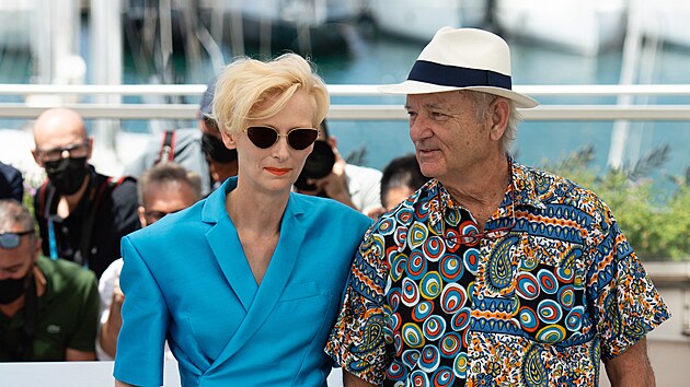 Královna s taťkou. Herečka Tilda Swintonová a komik Bill Murray svými módními... | na serveru Lidovky.cz | aktuální zprávy Královna s taťkou. Herečka Tilda Swintonová a komik Bill Murray svými módními... | na serveru Lidovky.cz | aktuální zprávy
