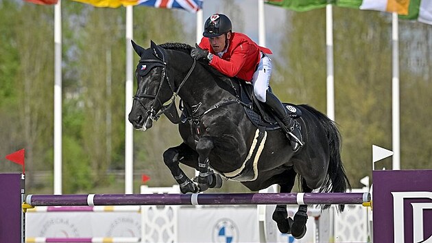Hřebec Warness s jezdcem Kamilem Papouškem odstartují svoji olympijskou soutěž... | na serveru Lidovky.cz | aktuální zprávy Hřebec Warness s jezdcem Kamilem Papouškem odstartují svoji olympijskou soutěž... | na serveru Lidovky.cz | aktuální zprávy