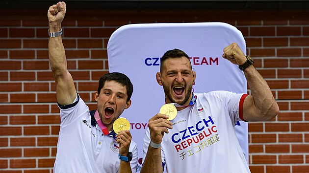 Olympijští vítězové judista Lukáš Krpálek (vpravo) a kajakář Jiří Prskavec na... | na serveru Lidovky.cz | aktuální zprávy Olympijští vítězové judista Lukáš Krpálek (vpravo) a kajakář Jiří Prskavec na... | na serveru Lidovky.cz | aktuální zprávy