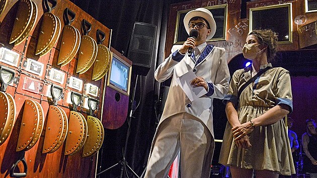 Jukebox s hity od šedesátek až po dnešek v libereckém Naivním divadle... | na serveru Lidovky.cz | aktuální zprávy Jukebox s hity od šedesátek až po dnešek v libereckém Naivním divadle... | na serveru Lidovky.cz | aktuální zprávy