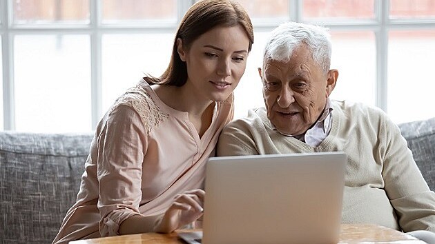 Jak se vyznat ve světě peněz poradí seniorům speciální průvodce | na serveru Lidovky.cz | aktuální zprávy Jak se vyznat ve světě peněz poradí seniorům speciální průvodce | na serveru Lidovky.cz | aktuální zprávy