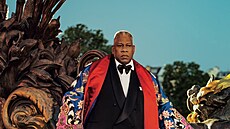 Plátnka a boty samý lesk. Nezamnitelný noviná André Leon Talley dlouhá léta...