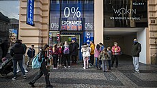 Směnárny v centru Prahy znovu obnovily výměnu ukrajinské hřivny. | na serveru Lidovky.cz | aktuální zprávy