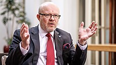 Ministr zdravotnictví Vlastimil Válek | na serveru Lidovky.cz | aktuální zprávy