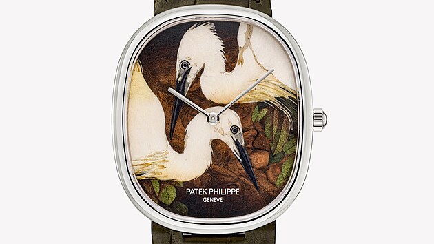 Hodinky manufaktury Patek Philippe Rare Handcrafts, využívající dřevěnou marketerii Golden Ellipse 5738/50G-031 White Egrets