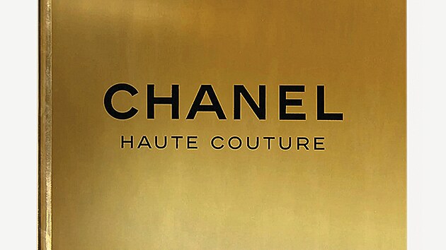 Režisérka Sophia Coppola oslavuje francouzský dům Chanel novou knihou