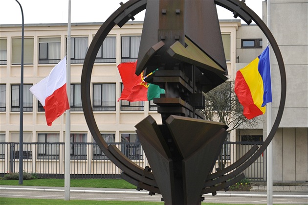 Centrála NATO v Bruselu. Ilustraní foto.