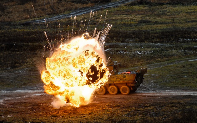 Výbuch nastraené náloe bhem nejvtího letoního cviení eské armády