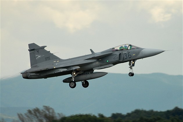 Letoun JAS 39 Gripen maďarského letectva.