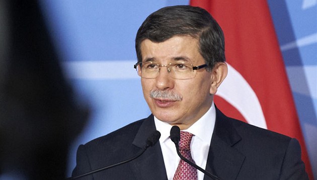 Turecký ministr zahranií Ahmet Davutoglu.