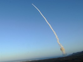 Start americk mezikontinentln stely Minuteman III z kalifornsk zkladny