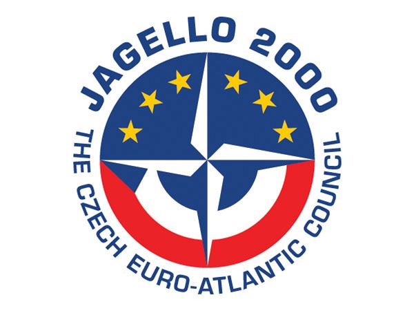 Logo Jagello 2000 - eská euroatlantická rada