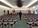 Posledn ppravy ped zahjenm konference 15. let eska v NATO v Nov galerii...