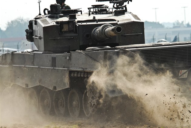 Tank Leopard 2 polské armády na Dnech NATO v Ostrav. Ilustraní foto.