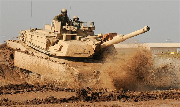 Americký tank M1A1 Abrams