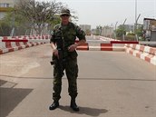 esk vojk ste vjezd na velitelstv mise EU v Mali