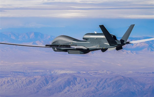 Bezpilotní letoun Global Hawk. Ilustraní foto. 