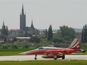 vcarsk skupina Patrouille Suisse na strojch F-5E Tiger II v slavi