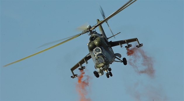 Bitevník Mi-24/35 eských vzduných sil na Dnech NATO v Ostrav