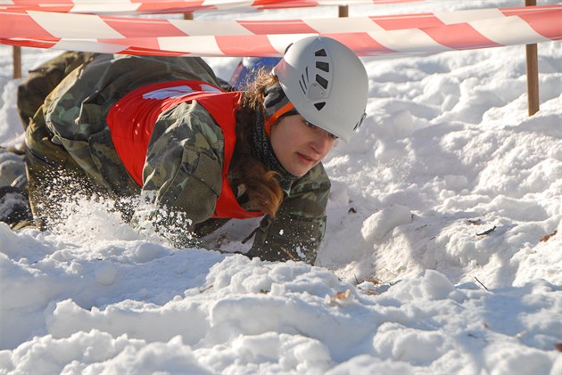 Extrémní armádní závod Winter Survival napí Jeseníky